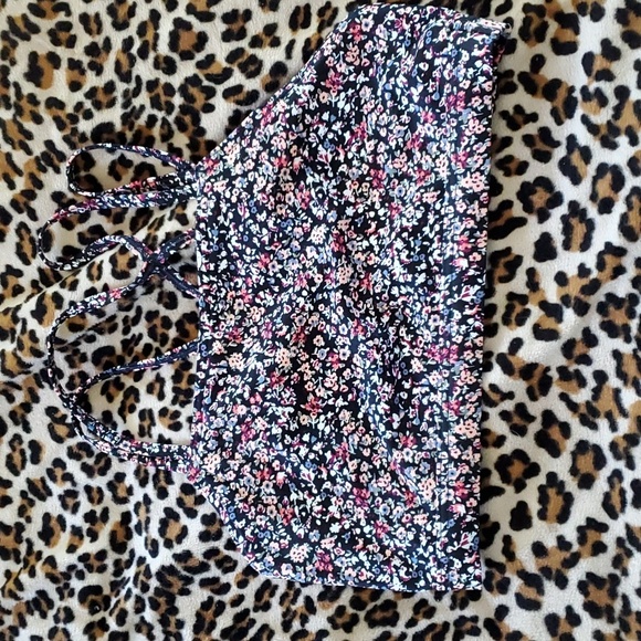 Abercrombie swim top - Picture 1 of 3